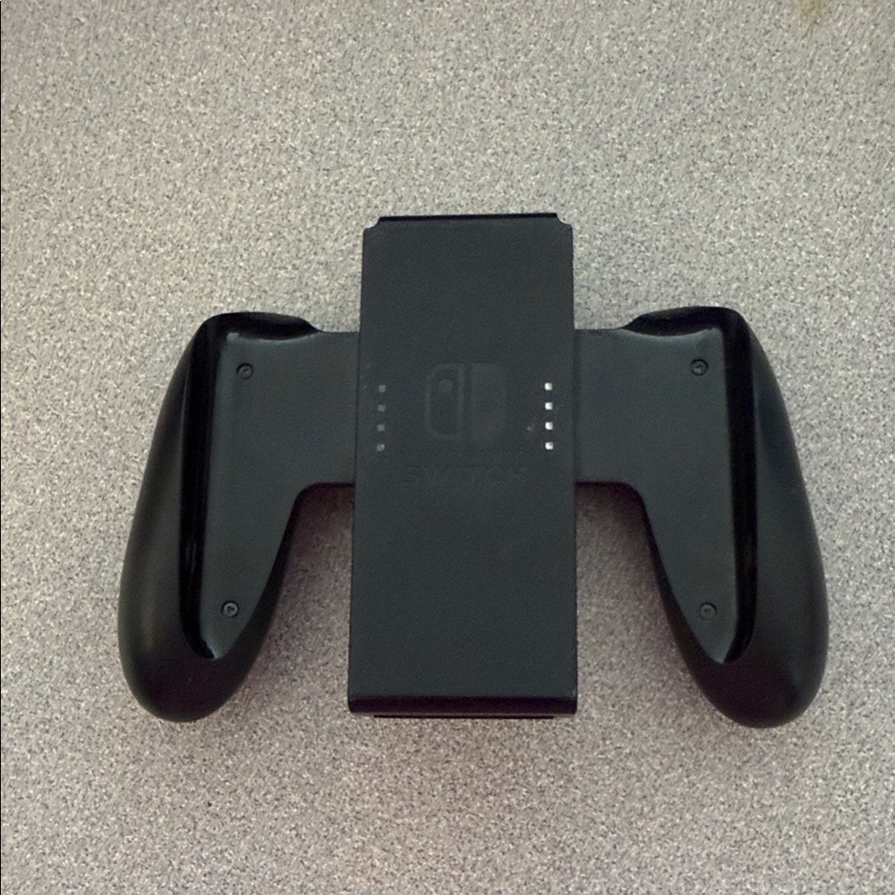 Nintendo Black Joy-Con Grip with Ergonomic Handles